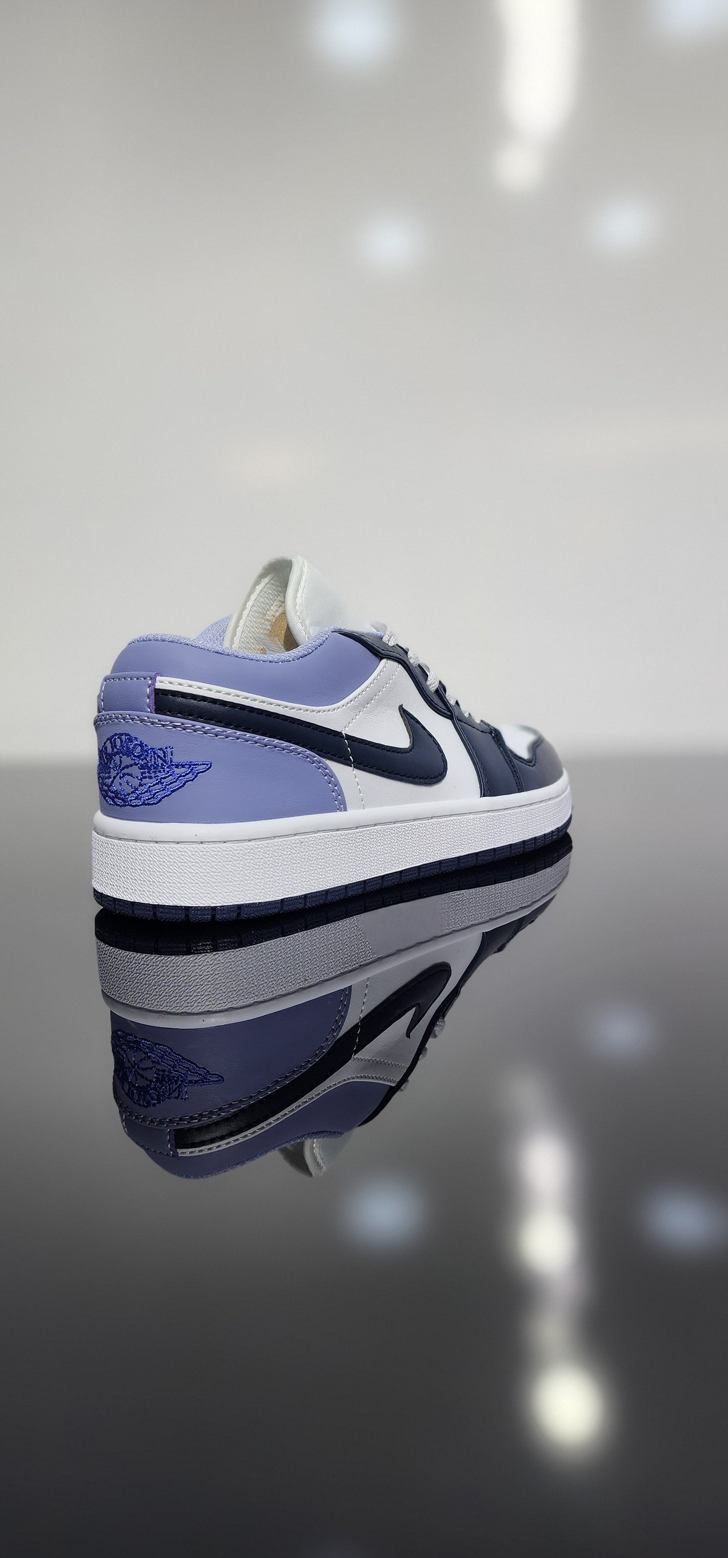 Nike Air Jordan 1