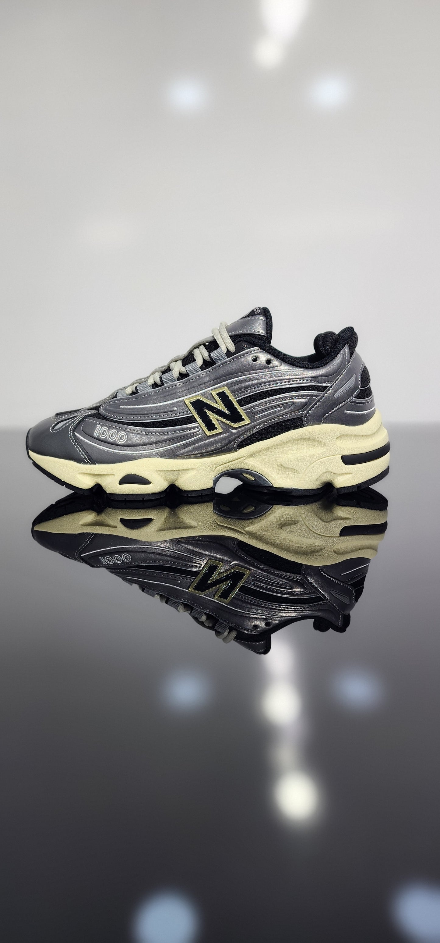 New  Balance  1000