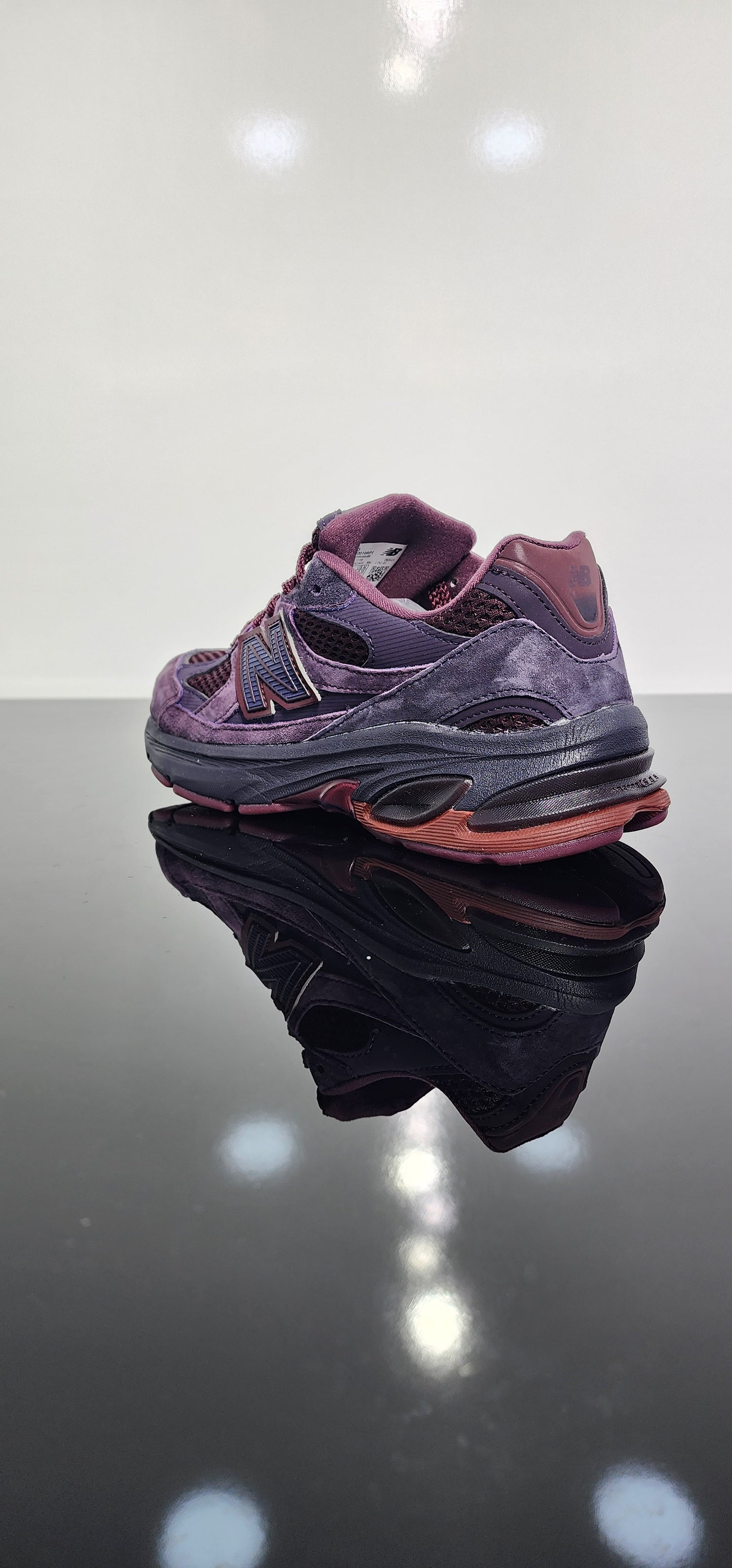 New Balance 740 (Burgundy)