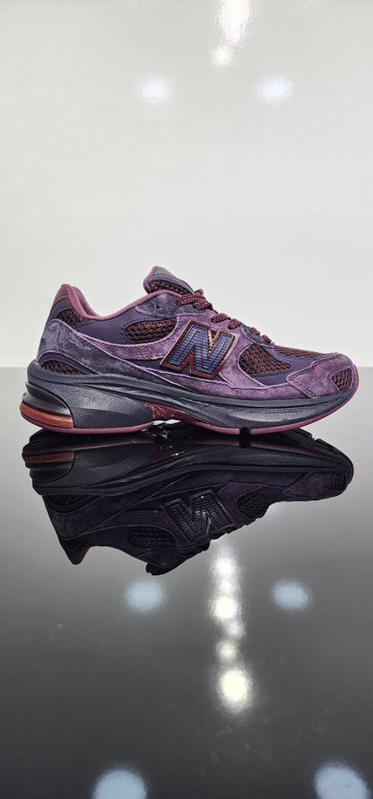 New Balance 740 (Burgundy)