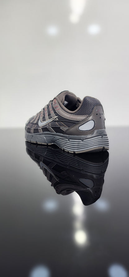 Nike P-6000 Sneakers (Dark Grey/Silver)