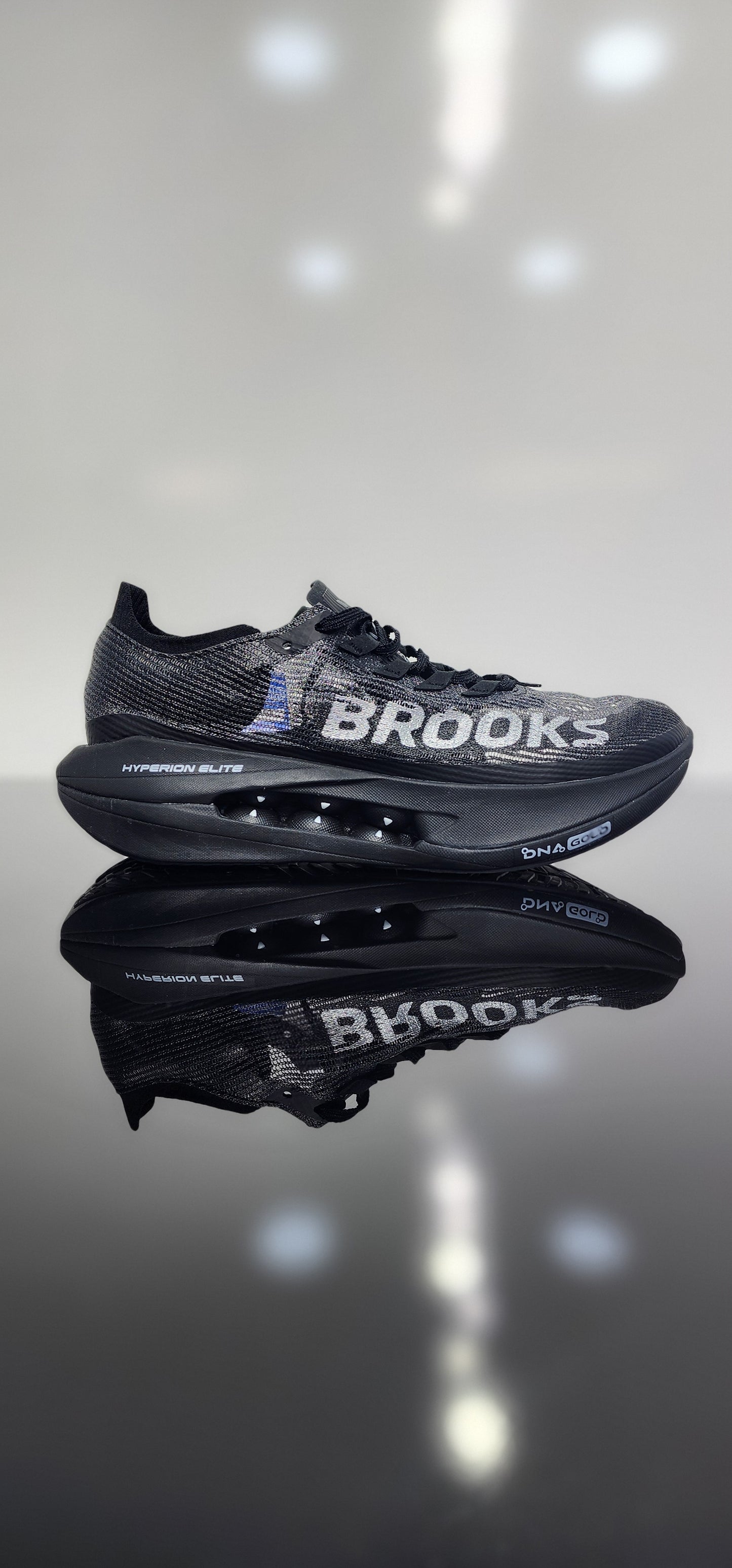 Brooks Running Sneakers (Black)