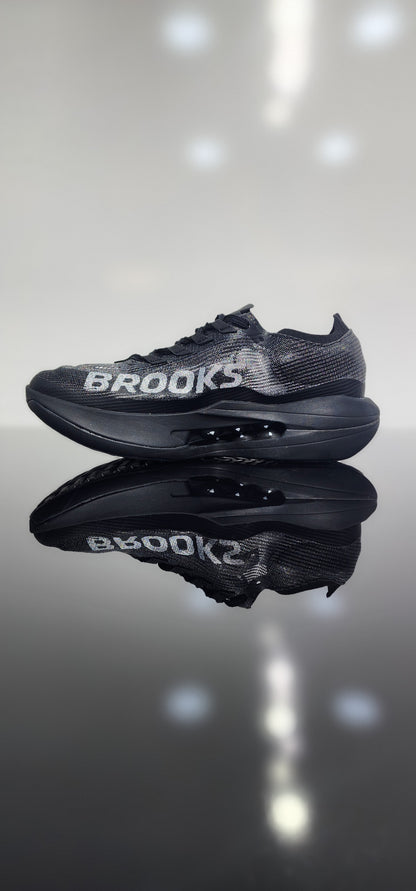Brooks Running Sneakers (Black)