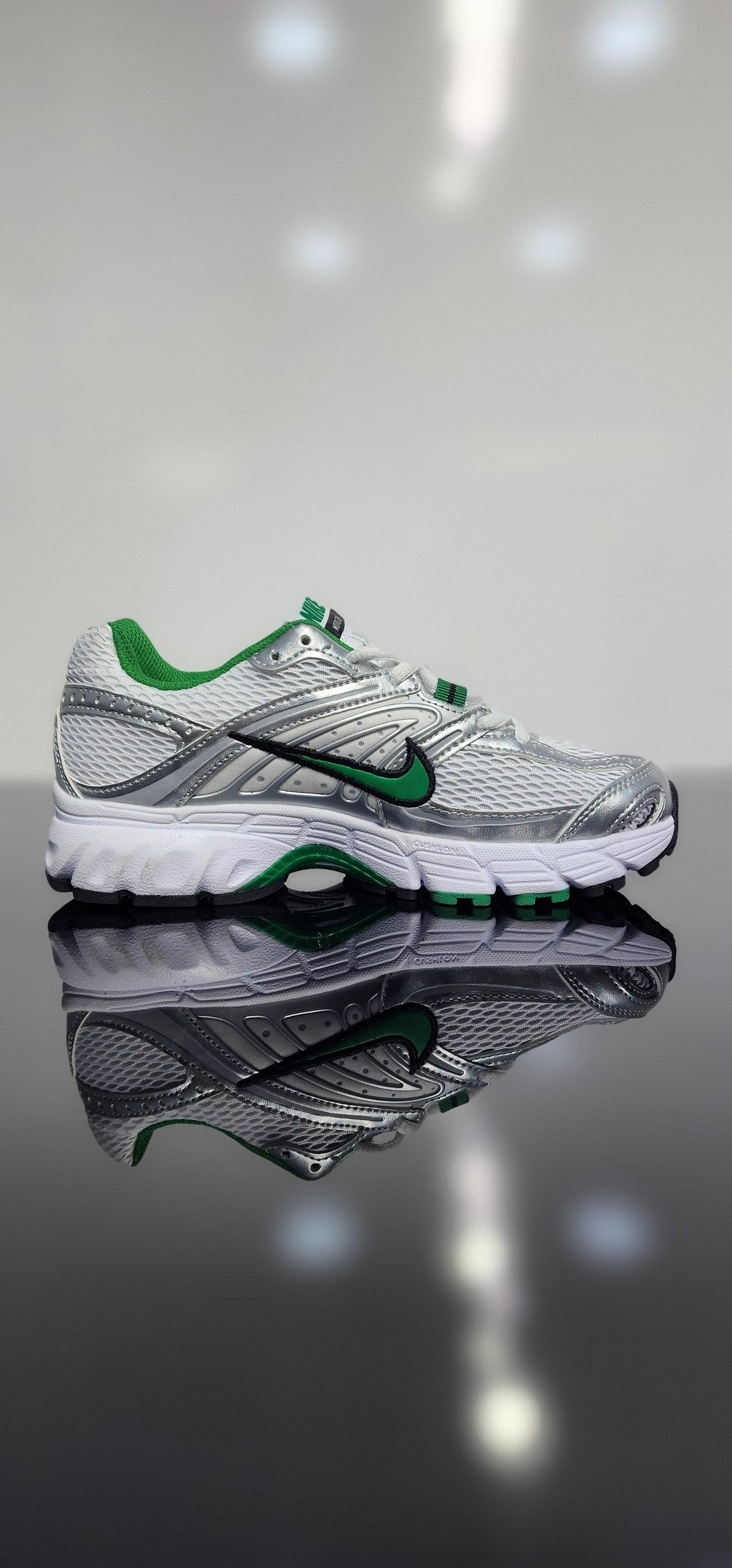 Nike Air Max Moto 2K