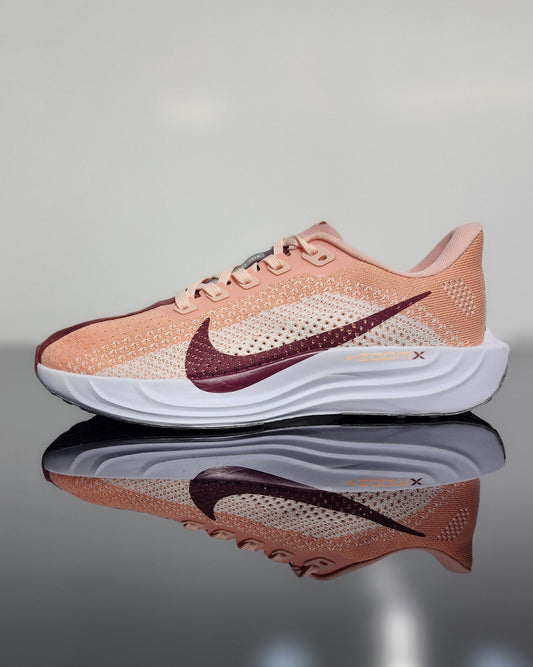 ატმისფერი Nike-ის ბოტასი