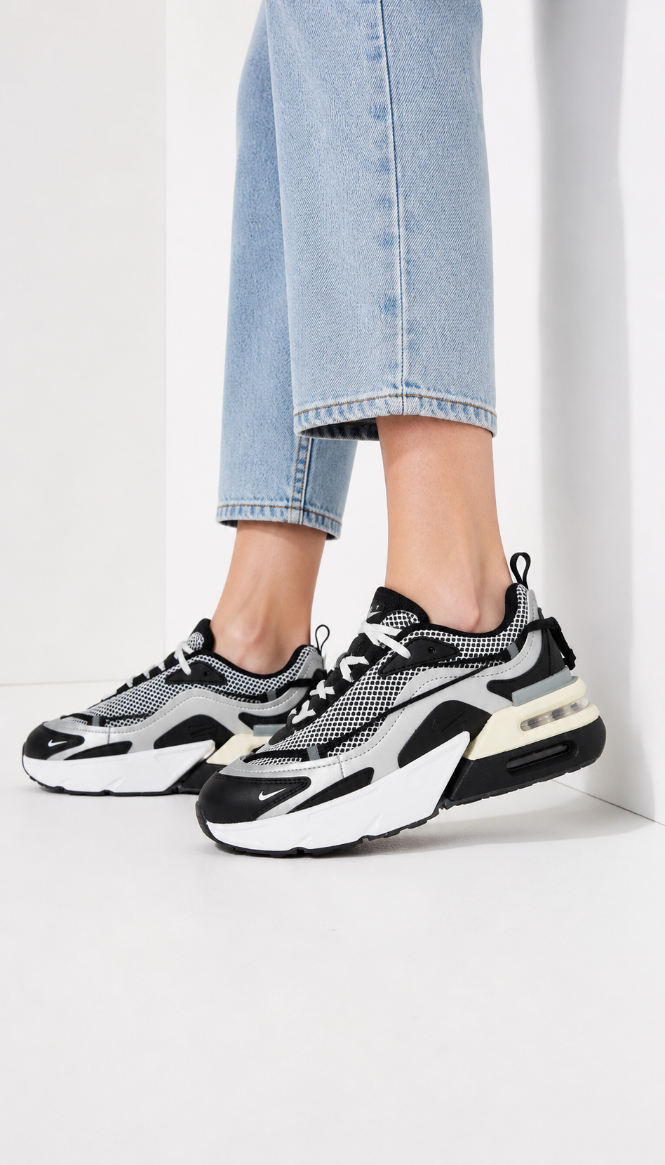 Nike Air Max Furyosa Metallic Silver / Black / White