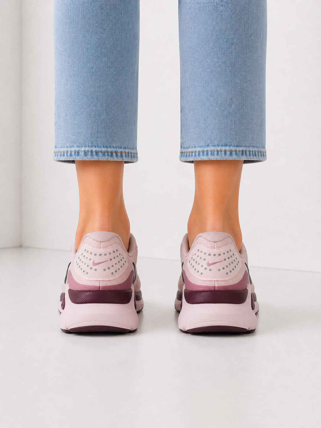 Nike Performance STRUCTURE 26 - Pink