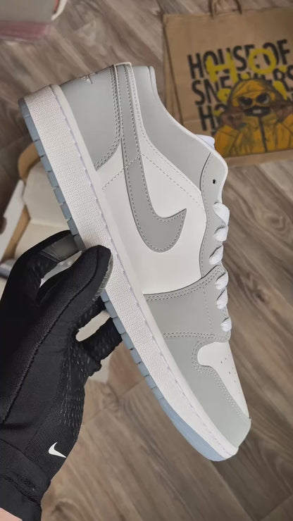 Nike Air Jordan 1