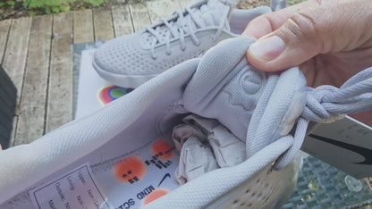 Nike Mind 002 ვერცხლისფერი