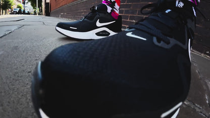Nike Performance STRUCTURE 26 -Black/White